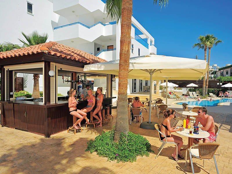 Petrosana Hotel Apartments Айя-Напа Экстерьер фото